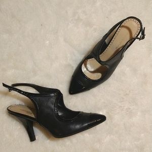 Adrienne Vittadini Black Slingback Pointed Toe Heels